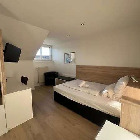 Mozart Hotel 3*
