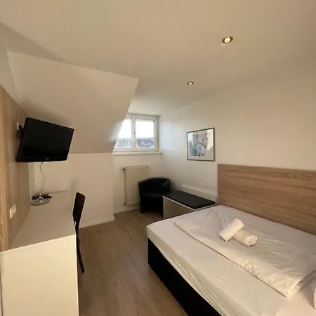 Mozart Hotel 3*