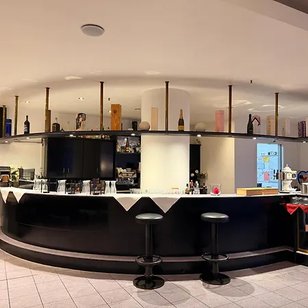 Mozart Hotel 3*