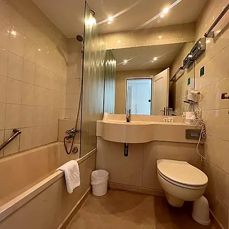Hotel Mozart 3*