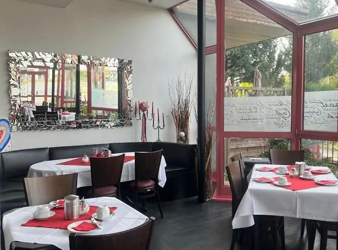 Mozart Hotell Traunreut
